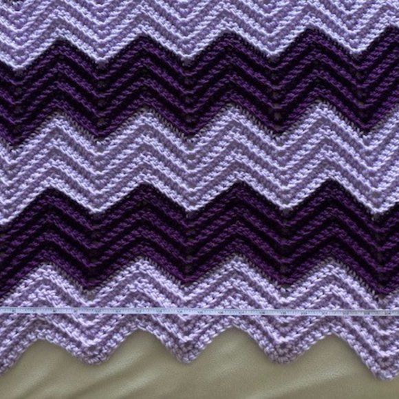 Baby Layette Set Plum & Lilac Hand Crochet NEW - Picture 3 of 9